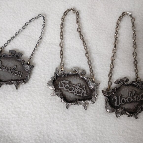 Vintage Metzke Decanter Tags 1975 Pewter Vodka Bourbon Scotch 3 pc Lot - Picture 2 of 9